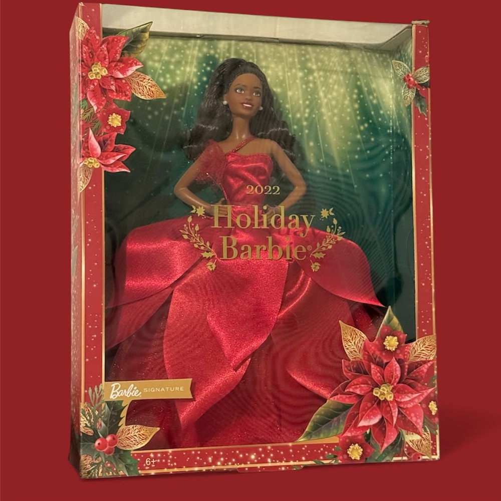Barbie vintage 2022 perfect for the holidays! Collectors Barbie.